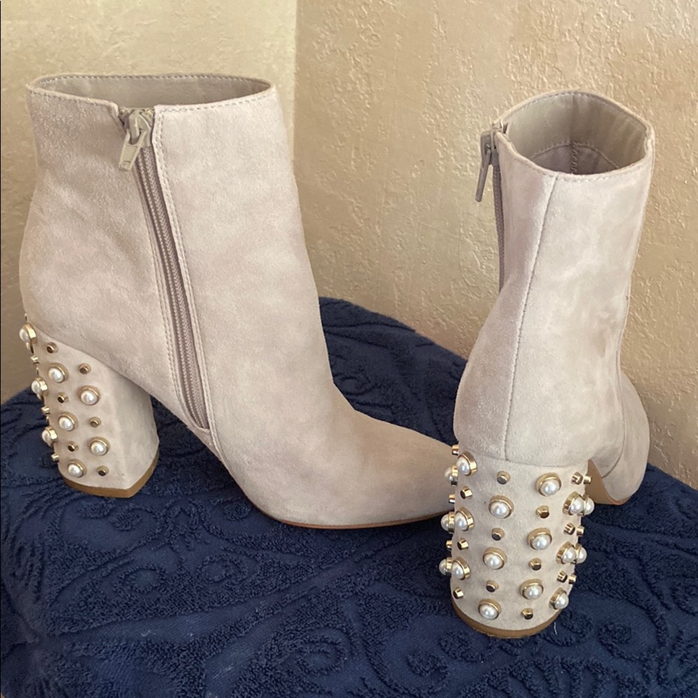 Steve Madden Light Gray Heeled Boots with Pearl Accents
